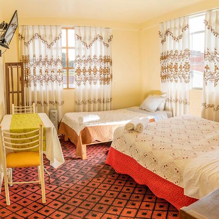 Hotel Summita Yunguyo Ngoại thất bức ảnh