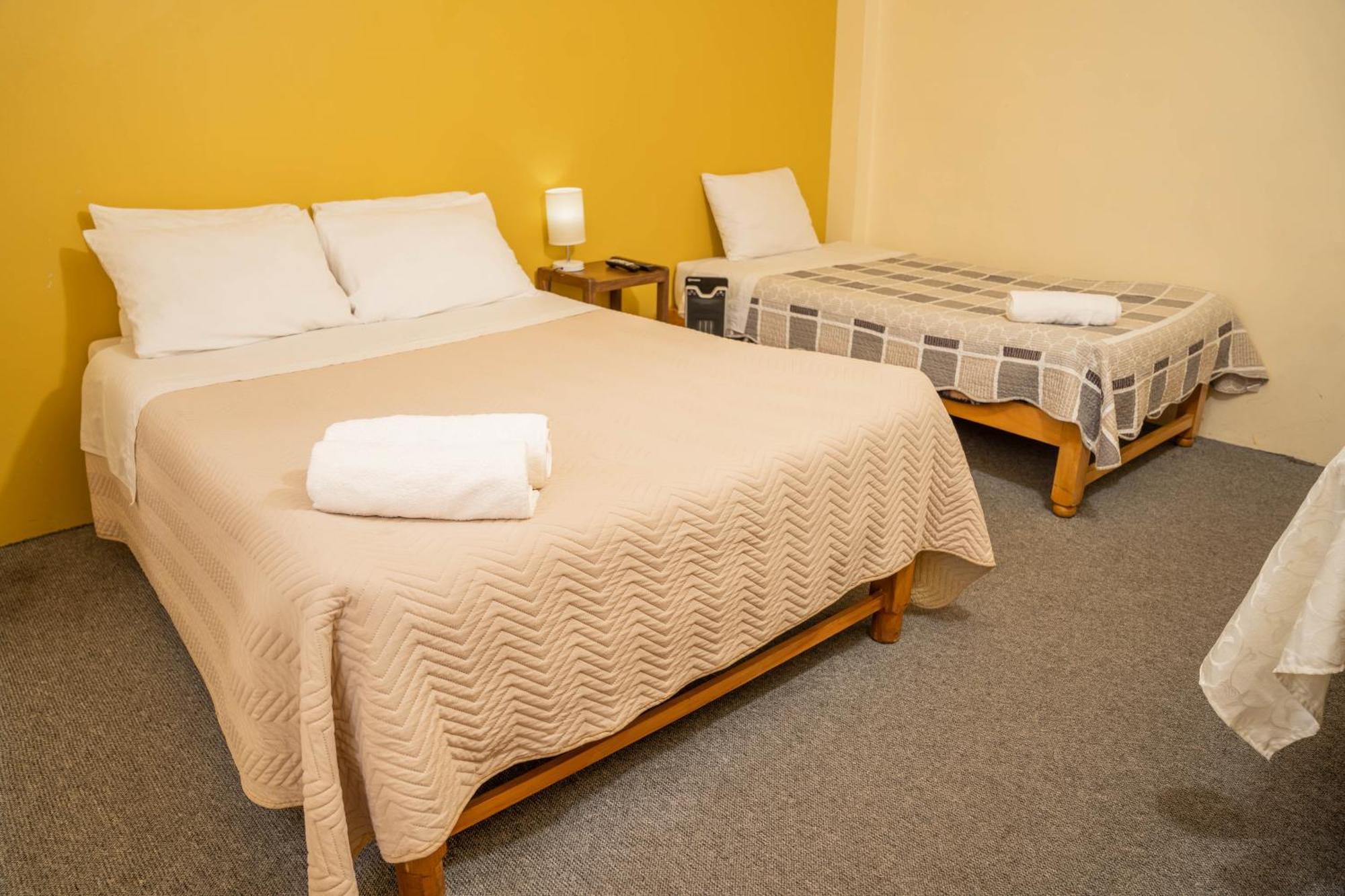 Hotel Summita Yunguyo Ngoại thất bức ảnh