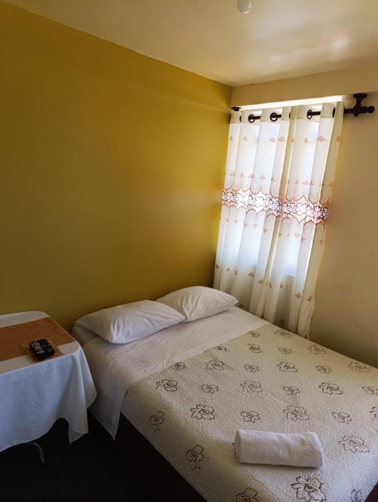 Hotel Summita Yunguyo Ngoại thất bức ảnh