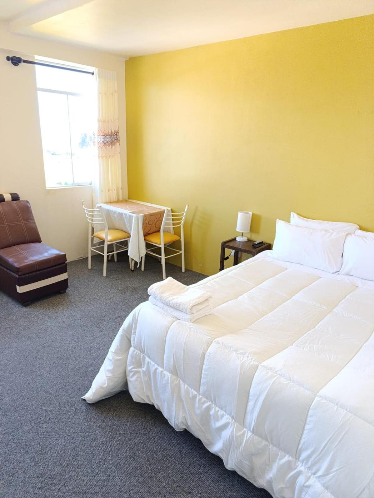 Hotel Summita Yunguyo Ngoại thất bức ảnh
