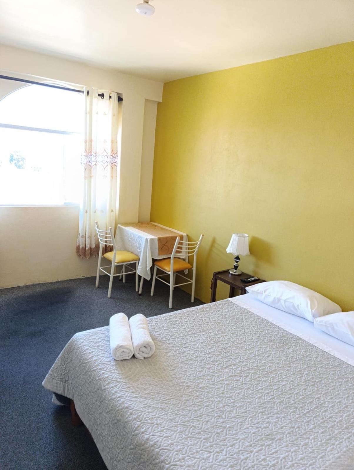 Hotel Summita Yunguyo Ngoại thất bức ảnh