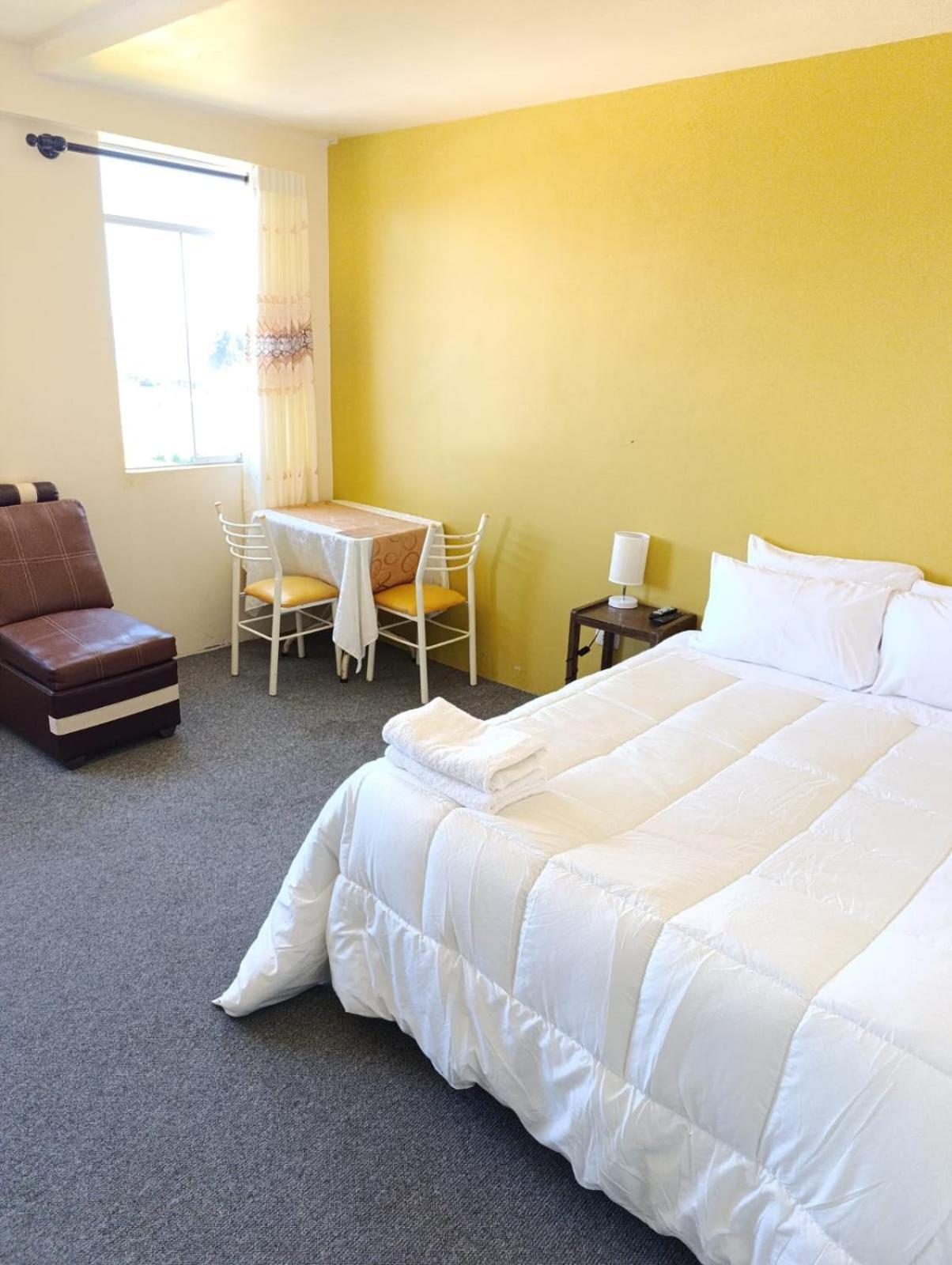Hotel Summita Yunguyo Ngoại thất bức ảnh