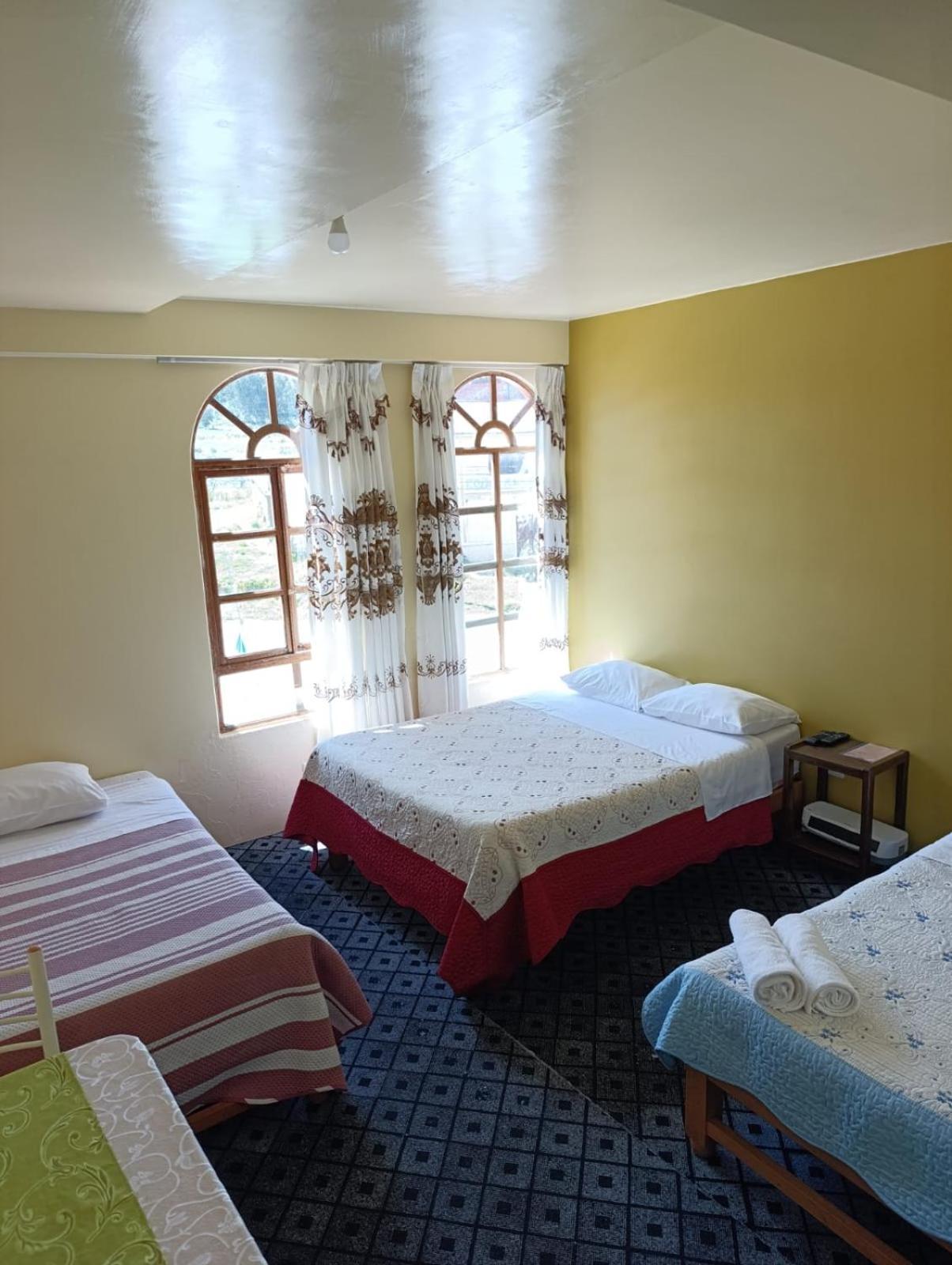 Hotel Summita Yunguyo Ngoại thất bức ảnh